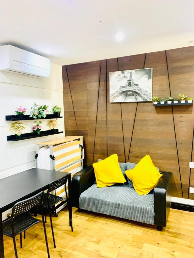 Fancy Flat In Central Лондон Екстериор снимка