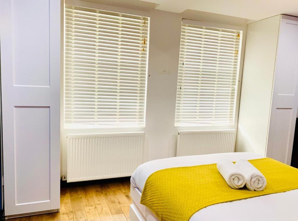 Fancy Flat In Central Лондон Екстериор снимка